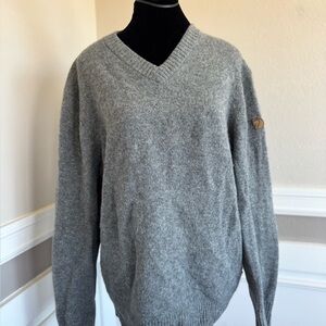 FJALLRAVEN men’s XL Wool V-Neck Pullover Sweater